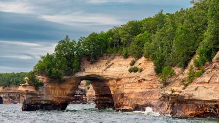 पिक्चर्ड रक्स नेशनल लेक्सशोरमा च्यापल रकका ६ रोचक तथ्यहरू